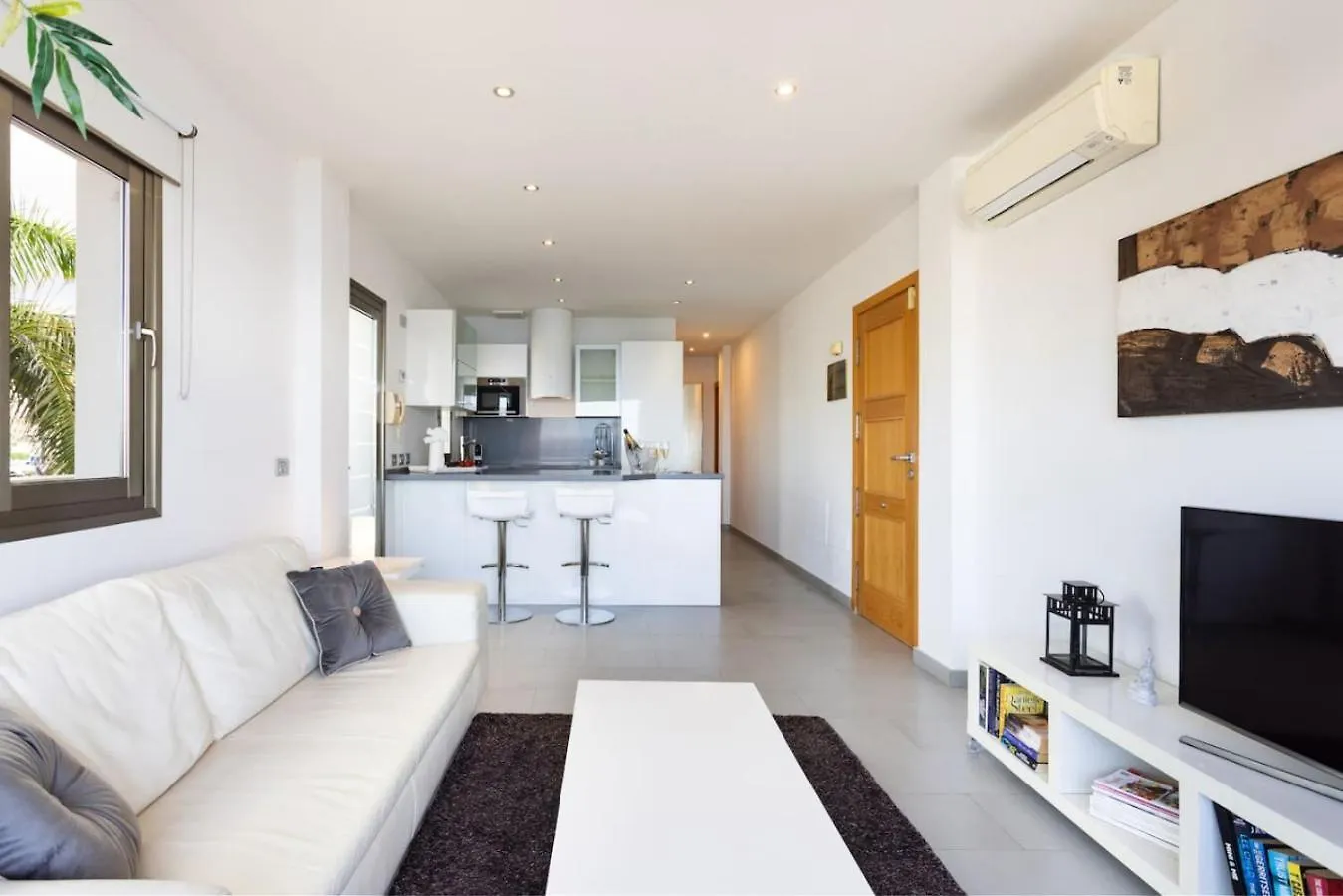 Apartamento Marina Caleta, La Caleta Costa Adeje  0*, Costa Adeje (Tenerife)